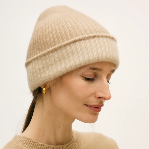 White + Warren cashmere color block plush rib beanie - Picture 5 of 5